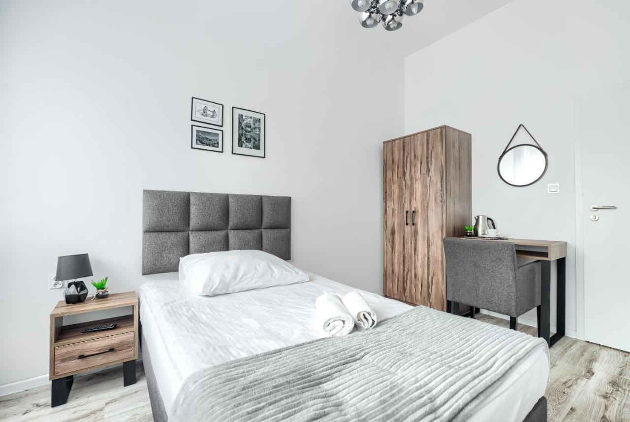 Hostel Studencki Dom Marynarza Korab *